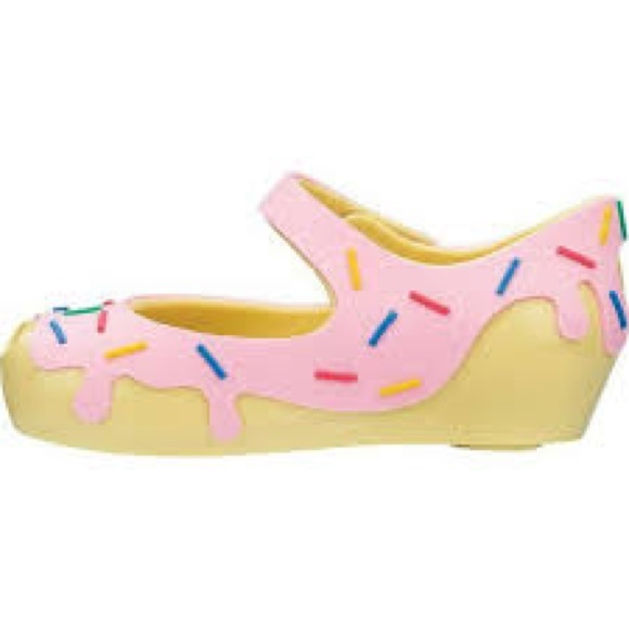 ❌SOLD❌ MINI MELISSA ULTRAGIRL DONUT - Picture 2 of 7